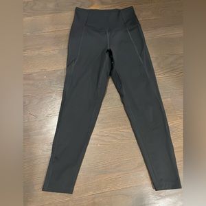 Girlfriend collective size small workout/gym leggings. Size small dark grey